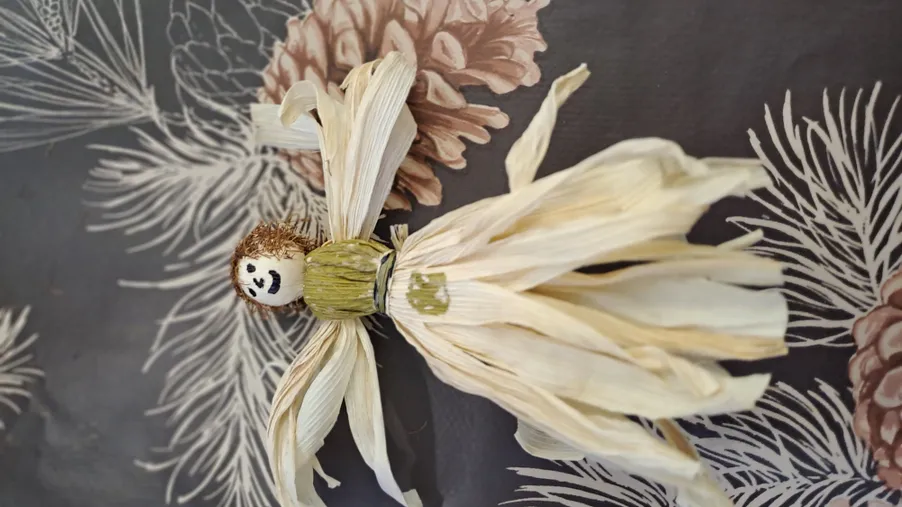 Výroba adventního věnce nebo andílka z kukuřice – diecézní muzeum zve širokou veřejnost na adventní programy